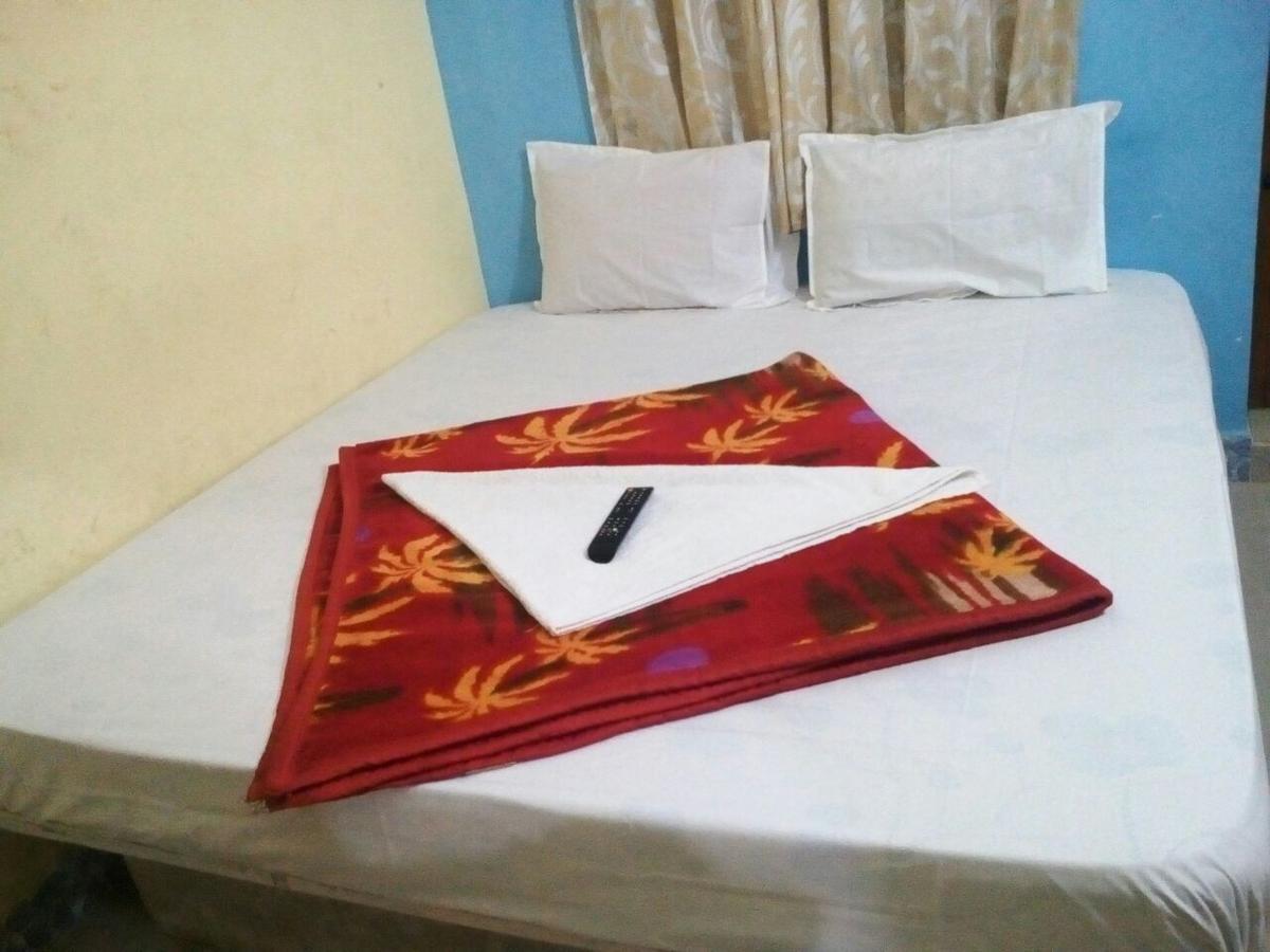 Sri Thanga Harish Cottage Йеркауд Екстериор снимка