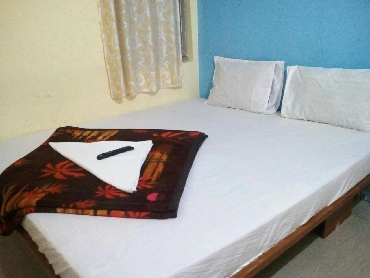 Sri Thanga Harish Cottage Йеркауд Екстериор снимка