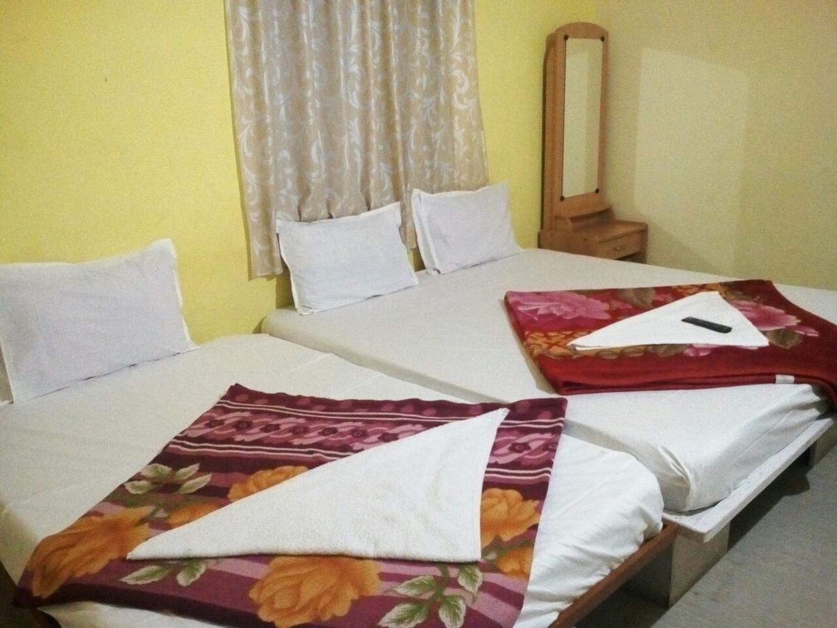 Sri Thanga Harish Cottage Йеркауд Екстериор снимка